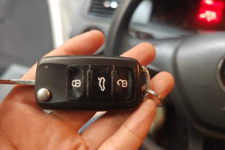 Used Volkswagen Santana 2016 1.4L Manual Fashion Edition Vehicle Key