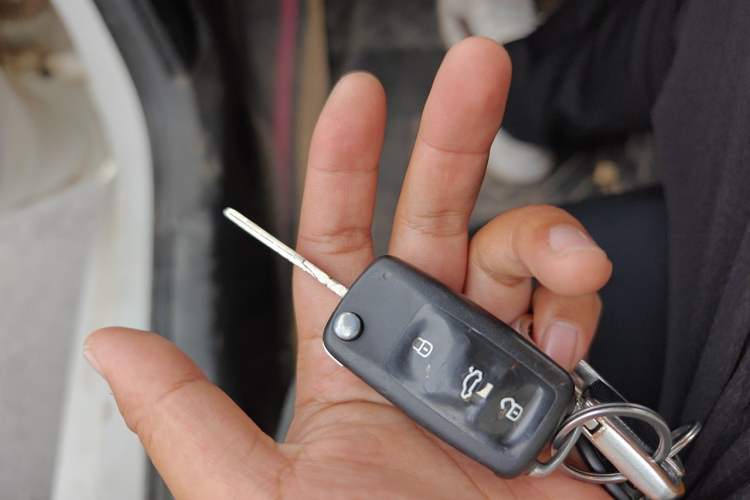 Used Volkswagen Santana 2016 1.6L Automatic Fashion Edition Vehicle Key