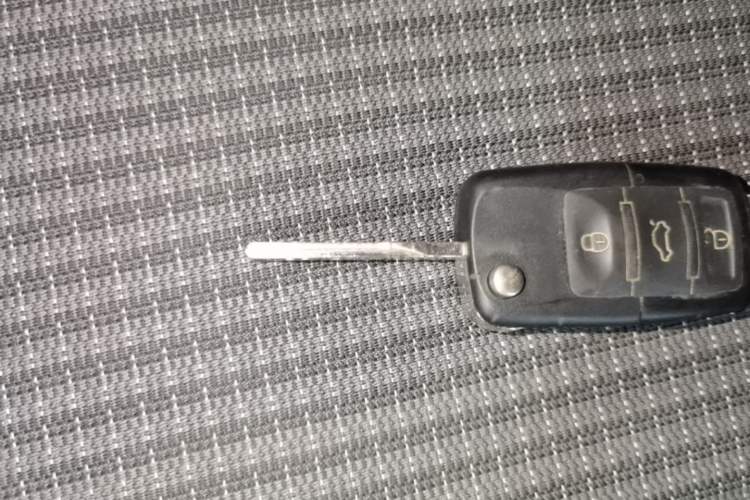 Used Volkswagen Santana 2016 1.4L Manual Fashion Edition Vehicle Key