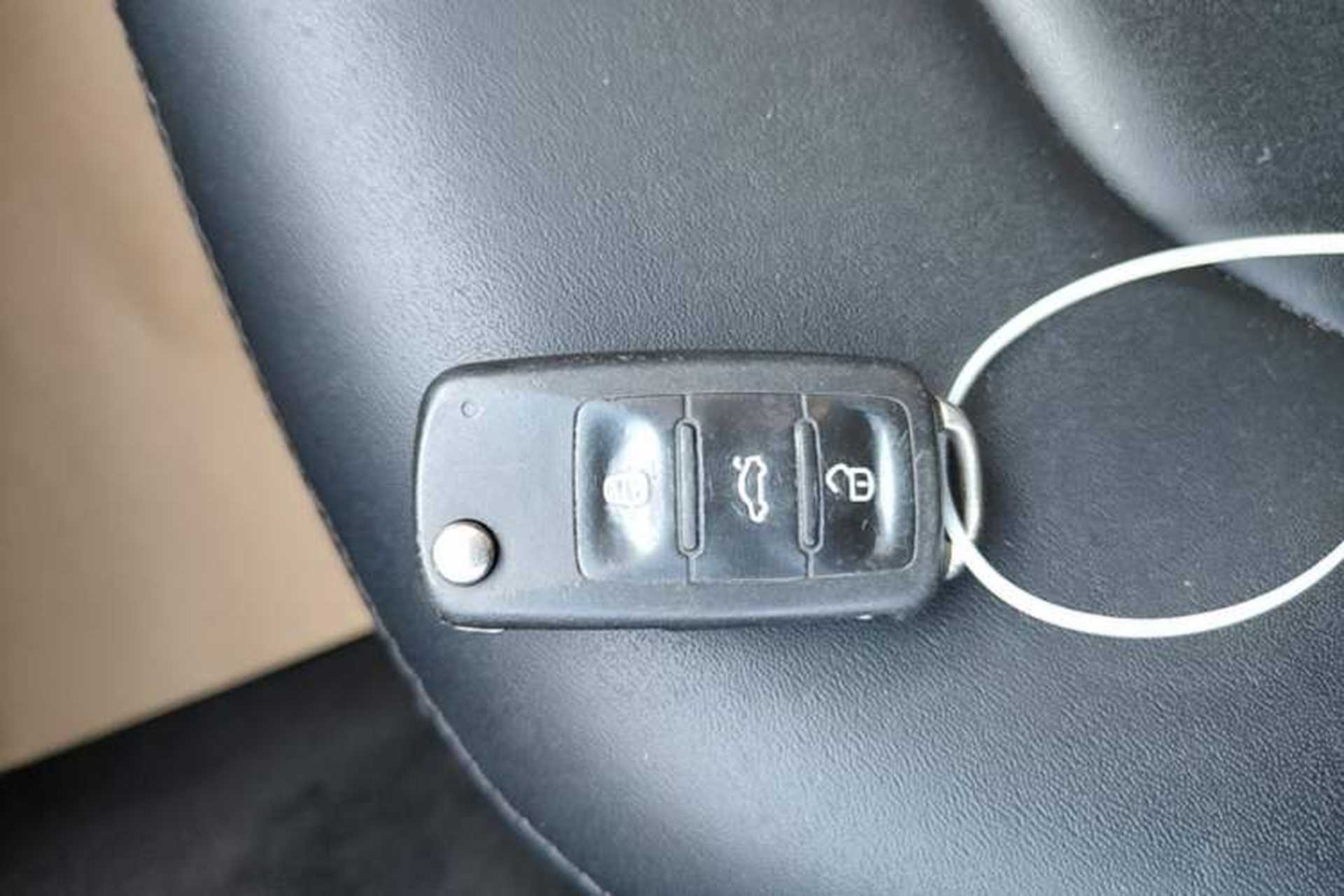 Used Volkswagen Santana 2016 1.4L Manual Fashion Edition Vehicle Key