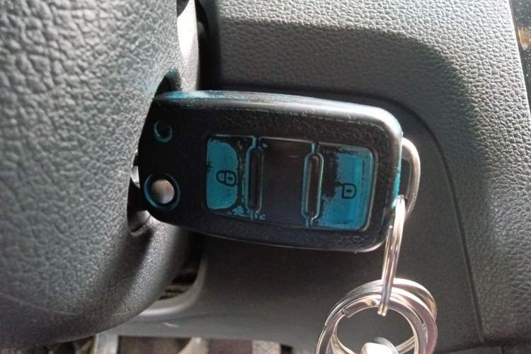 Used Volkswagen Santana 2016 1.4L Manual Fashion Edition Vehicle Key