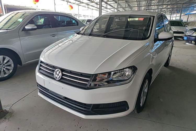 Volkswagen Santana 2016 1.6L Manual Fashion Edition usata Guazi used car, China used car export, Used car for sale, Used  cars, Cheapest cars for sale