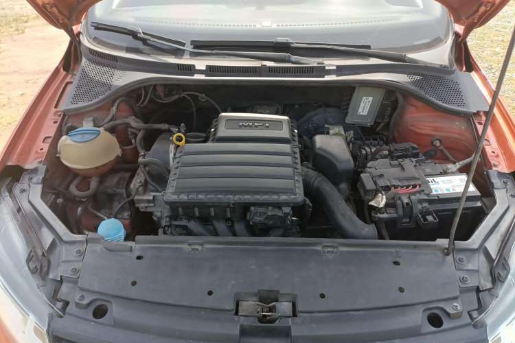 Used Volkswagen Santana 2017 Haval H6 1.6L Automatic Fashion Edition Engine Bay