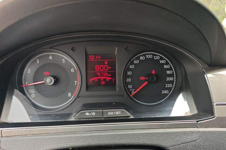 Used Volkswagen Santana 2017 HaoNa 1.4L Manual Fashion Edition Odometer Close Up