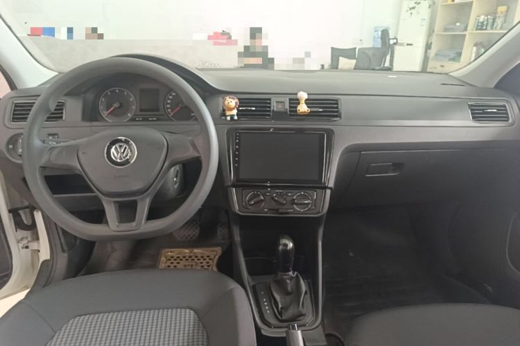 Used Volkswagen Santana 2017 Haval H6 1.6L Automatic Fashion Edition Audio And AC Panel