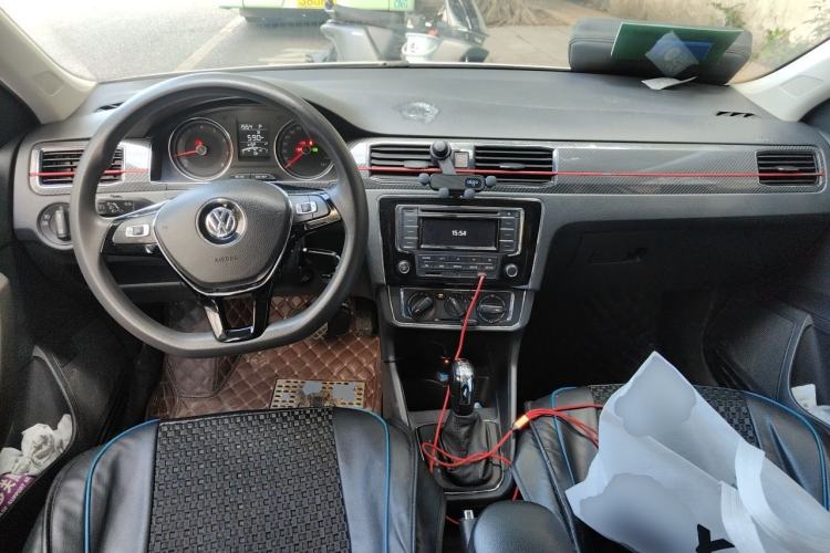 Used Volkswagen Santana 2017 Haval H9 1.6L Automatic Comfort Edition Center Console
