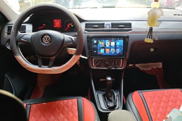 Used Volkswagen Santana 2017 Haval H6 1.6L Automatic Fashion Edition Center Console