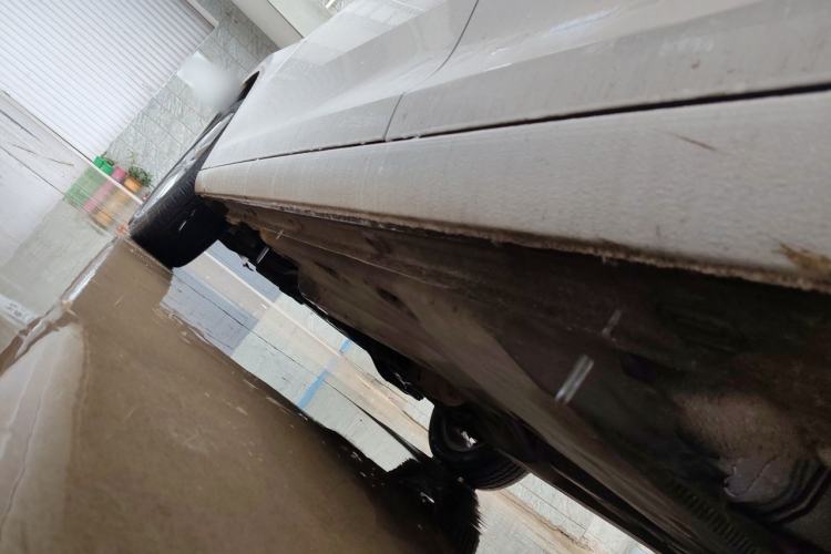 Used Volkswagen Santana 2017 Haval H9 1.6L Automatic Comfort Edition Chassis Rear Left