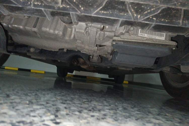 Used Volkswagen Santana 2017 Haval H9 1.6L Automatic Comfort Edition Chassis Rear Right