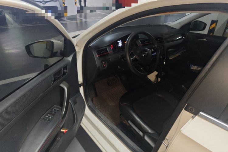 Used Volkswagen Santana 2017 Haval H9 1.6L Automatic Comfort Edition Driver Seat