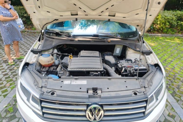 Used Volkswagen Santana 2017 Haval H9 1.6L Automatic Comfort Edition Engine Bay