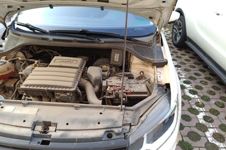 Used Volkswagen Santana 2017 Haval H6 1.6L Automatic Fashion Edition Engine Bay Left