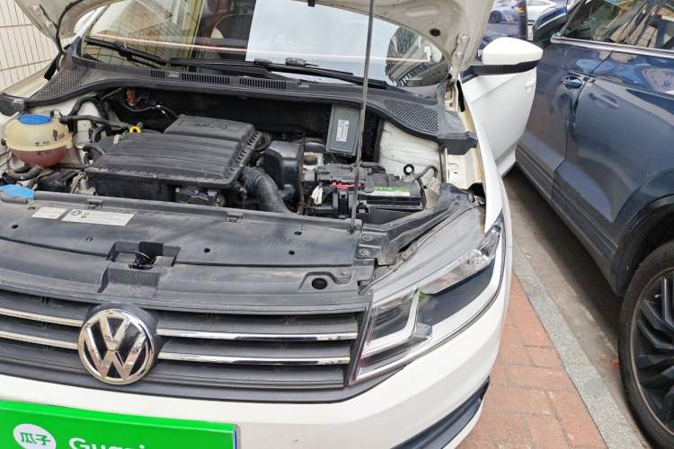 Used Volkswagen Santana 2017 Haval H6 1.6L Automatic Fashion Edition Engine Bay Left