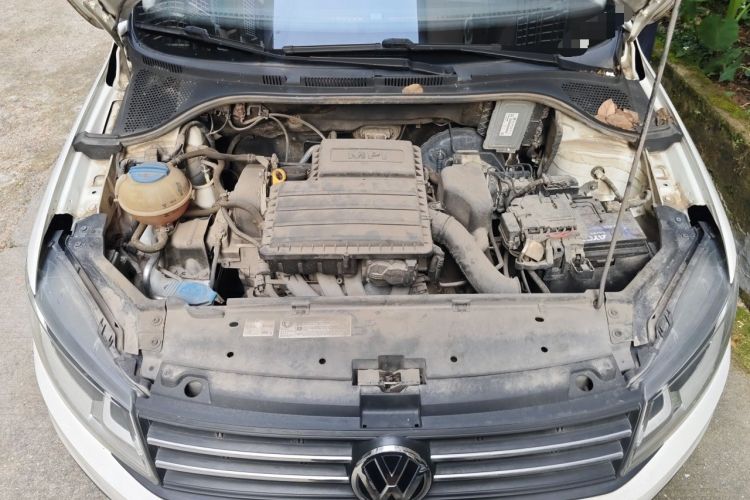 Used Volkswagen Santana 2017 Haval H6 1.6L Automatic Fashion Edition Engine Bay