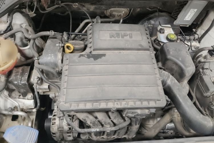 Used Volkswagen Santana 2017 Haval H6 1.6L Automatic Fashion Edition Engine Bay