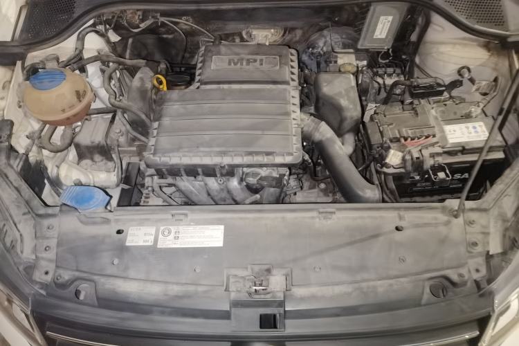Used Volkswagen Santana 2017 Haval H6 1.6L Automatic Fashion Edition Engine Bay