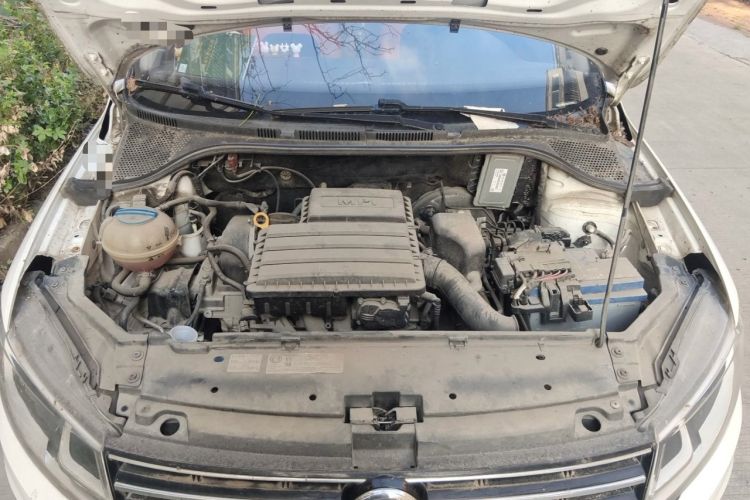 Used Volkswagen Santana 2017 Haval H9 1.6L Automatic Comfort Edition Engine Bay