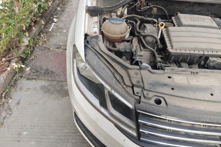 Used Volkswagen Santana 2017 Haval H9 1.6L Automatic Comfort Edition Engine Bay Right
