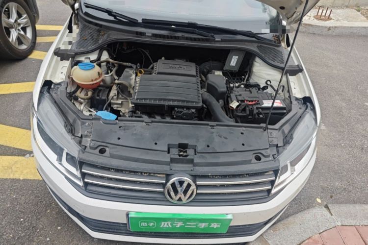 Used Volkswagen Santana 2017 Haval H6 1.6L Automatic Fashion Edition Engine Bay