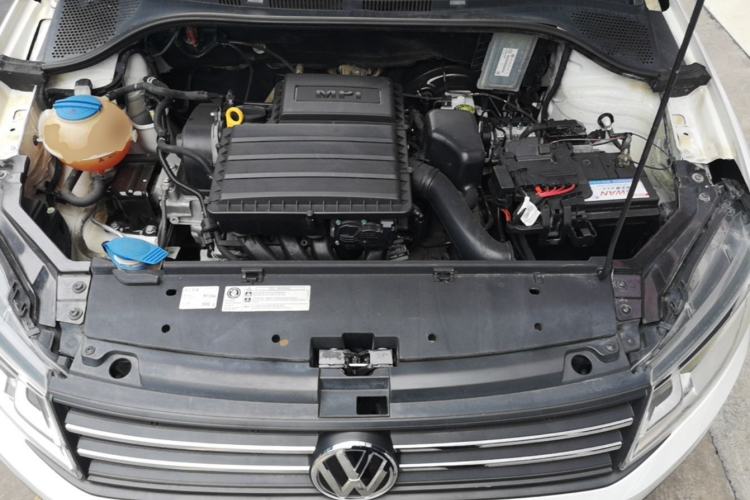 Used Volkswagen Santana 2017 Haval H6 1.6L Automatic Fashion Edition Engine Bay