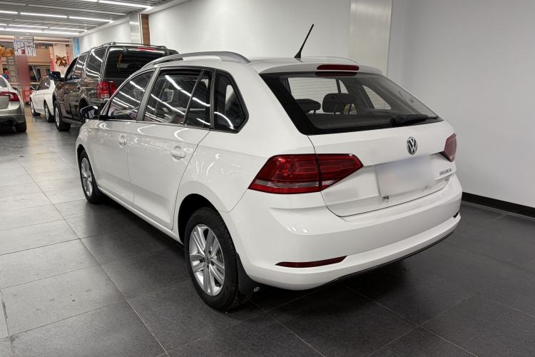 Used Volkswagen Santana 2017 Haval H6 1.6L Automatic Fashion Edition Exterior 3
