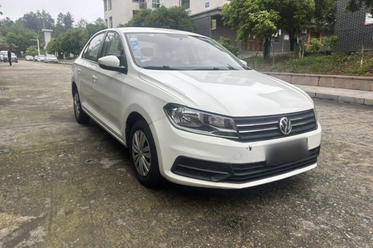 Used Volkswagen Santana 2017 Haval H6 1.6L Automatic Fashion Edition Exterior 3