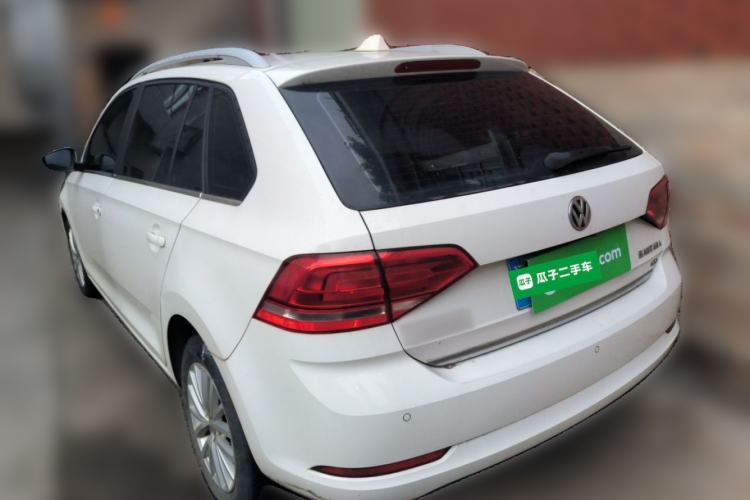 Used Volkswagen Santana 2017 Haval H9 1.6L Automatic Comfort Edition Exterior 3