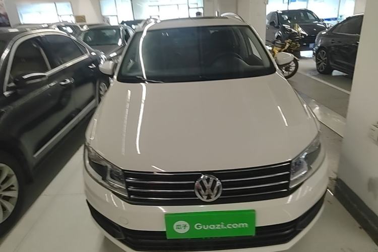 Used Volkswagen Santana 2017 Haval H9 1.6L Automatic Comfort Edition Front