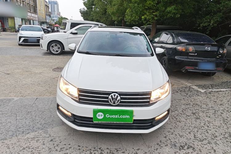 Used Volkswagen Santana 2017 Haval H9 1.6L Automatic Comfort Edition Front