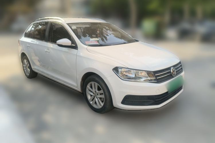 Used Volkswagen Santana 2017 Haval H6 1.6L Automatic Fashion Edition Front Right 45 Deg