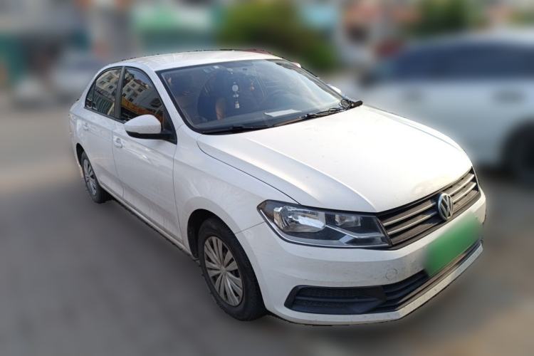 Used Volkswagen Santana 2017 Haval H6 1.6L Automatic Fashion Edition Front Right 45 Deg