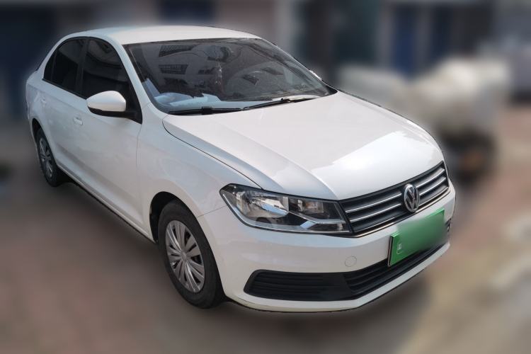 Used Volkswagen Santana 2017 HaoNa 1.4L Manual Fashion Edition Front Right 45 Deg