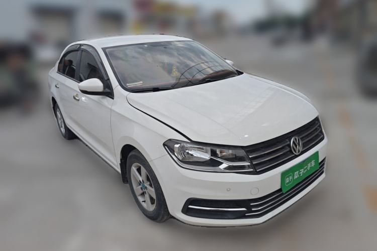 Used Volkswagen Santana 2017 HaoNa 1.4L Manual Fashion Edition Front Right 45 Deg