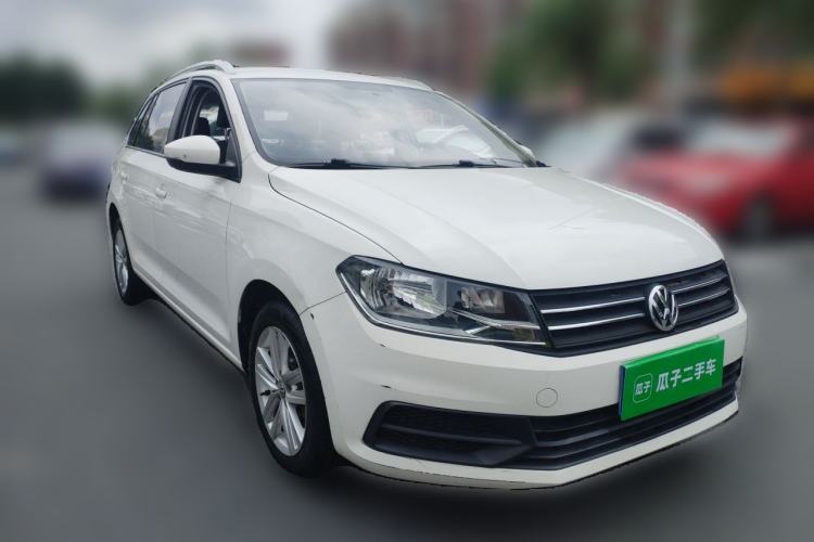 Used Volkswagen Santana 2017 HaoNa 1.4L Manual Fashion Edition Front Right 45 Deg