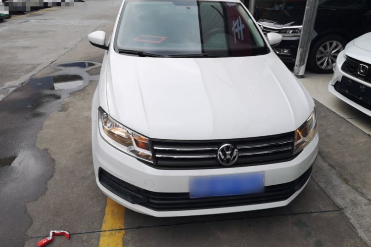 Used Volkswagen Santana 2017 Haval H6 1.6L Automatic Fashion Edition Front