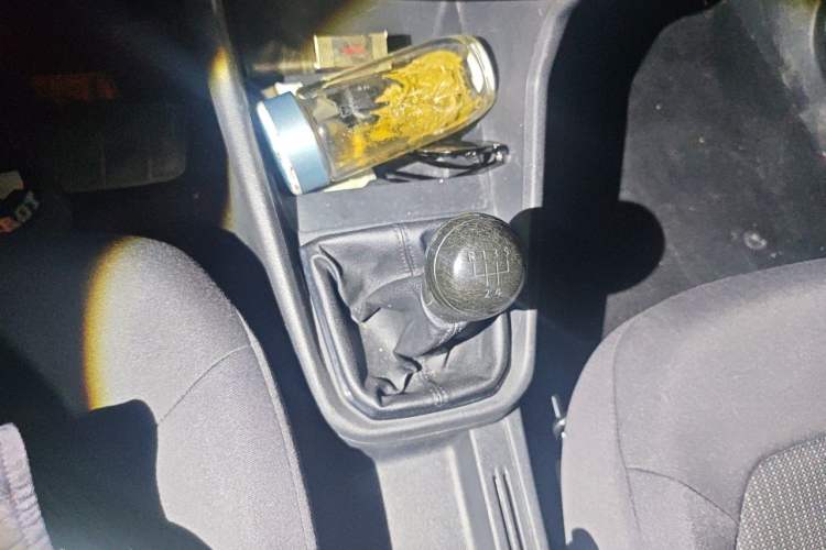 Used Volkswagen Santana 2017 Haval H9 1.6L Manual Fashion Edition Gear Lever