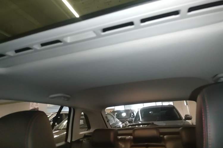 Used Volkswagen Santana 2017 Haval H9 1.6L Automatic Comfort Edition Headliner