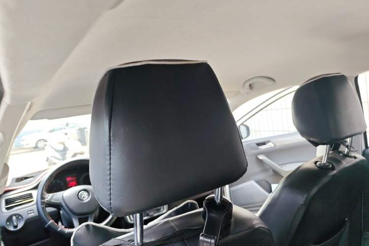 Used Volkswagen Santana 2017 Haval H6 1.6L Automatic Fashion Edition Headliner