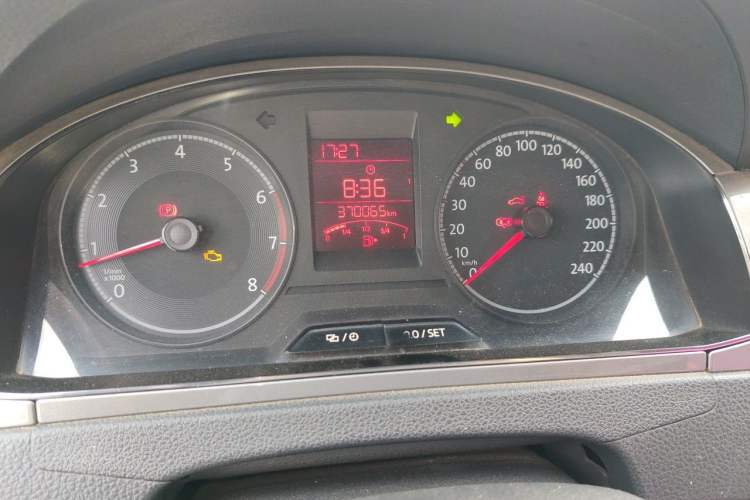 Used Volkswagen Santana 2017 HaoNa 1.4L Manual Fashion Edition Instrument Cluster