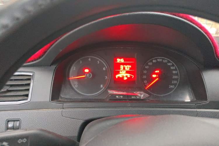 Used Volkswagen Santana 2017 HaoNa 1.4L Manual Fashion Edition Instrument Cluster