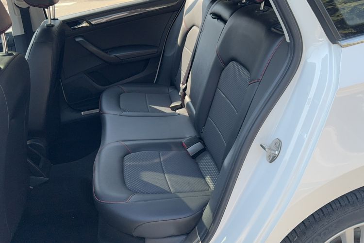 Used Volkswagen Santana 2017 Haval H9 1.6L Automatic Comfort Edition Interior 1