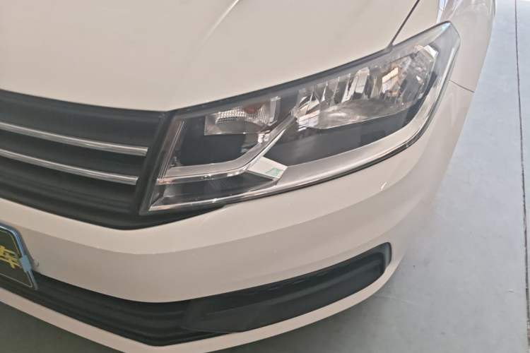 Used Volkswagen Santana 2017 Haval H6 1.6L Automatic Fashion Edition Left Front Headlight