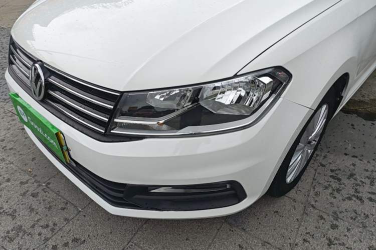 Used Volkswagen Santana 2017 Haval H9 1.6L Automatic Comfort Edition Left Front Headlight