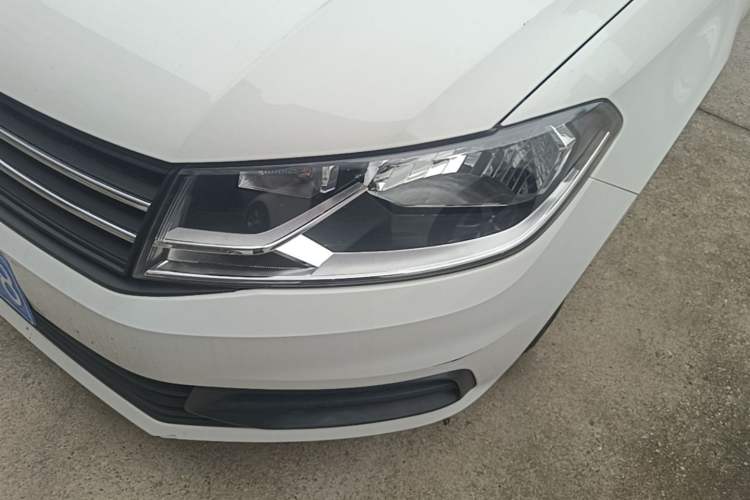 Used Volkswagen Santana 2017 Haval H6 1.6L Automatic Fashion Edition Left Front Headlight