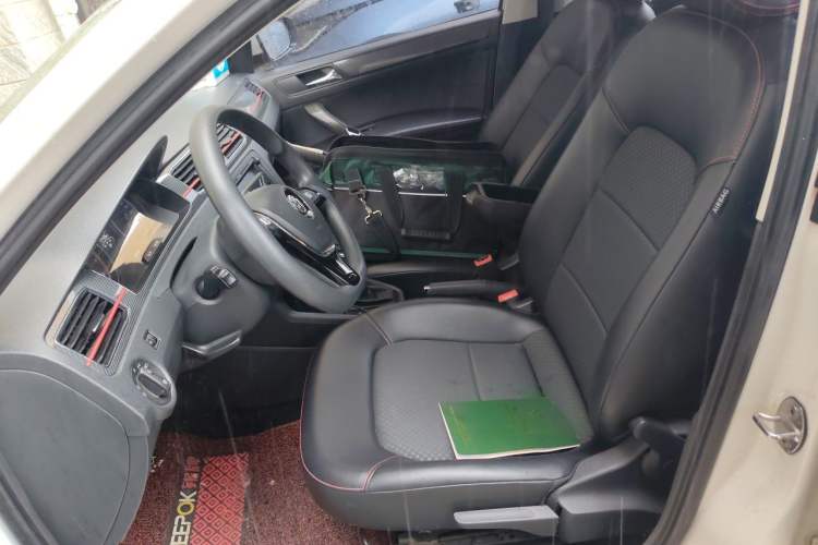 Used Volkswagen Santana 2017 Haval H9 1.6L Automatic Comfort Edition Left Front Seat