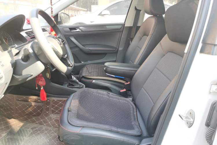 Used Volkswagen Santana 2017 Haval H9 1.6L Automatic Comfort Edition Left Front Seat