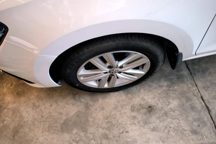 Used Volkswagen Santana 2017 Haval H6 1.6L Automatic Fashion Edition Left Front Wheel Hub