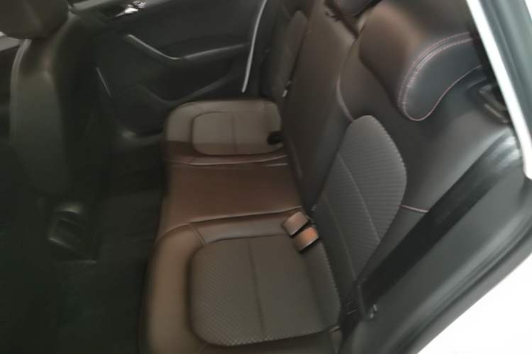Used Volkswagen Santana 2017 Haval H9 1.6L Automatic Comfort Edition Left Rear Seat