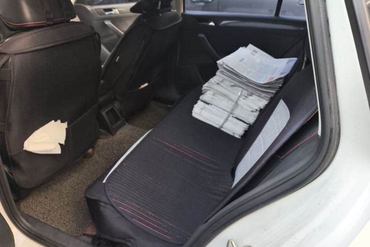 Used Volkswagen Santana 2017 Haval H9 1.6L Automatic Comfort Edition Left Rear Seat