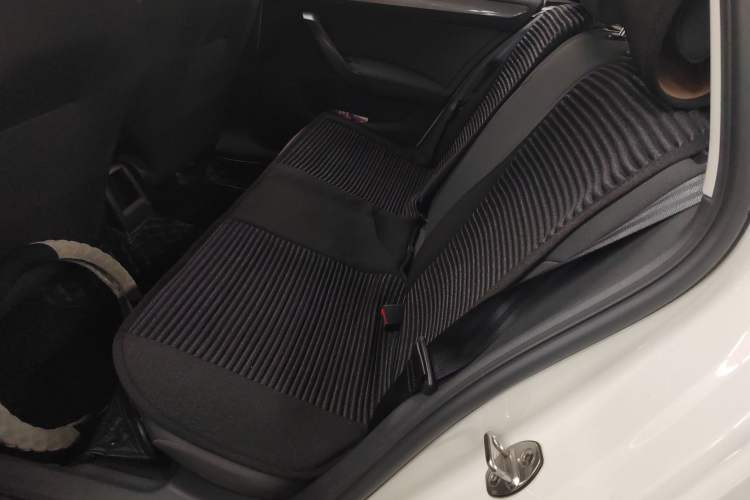 Used Volkswagen Santana 2017 Haval H6 1.6L Automatic Fashion Edition Left Rear Seat